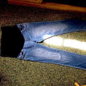 Maternity pants size 4